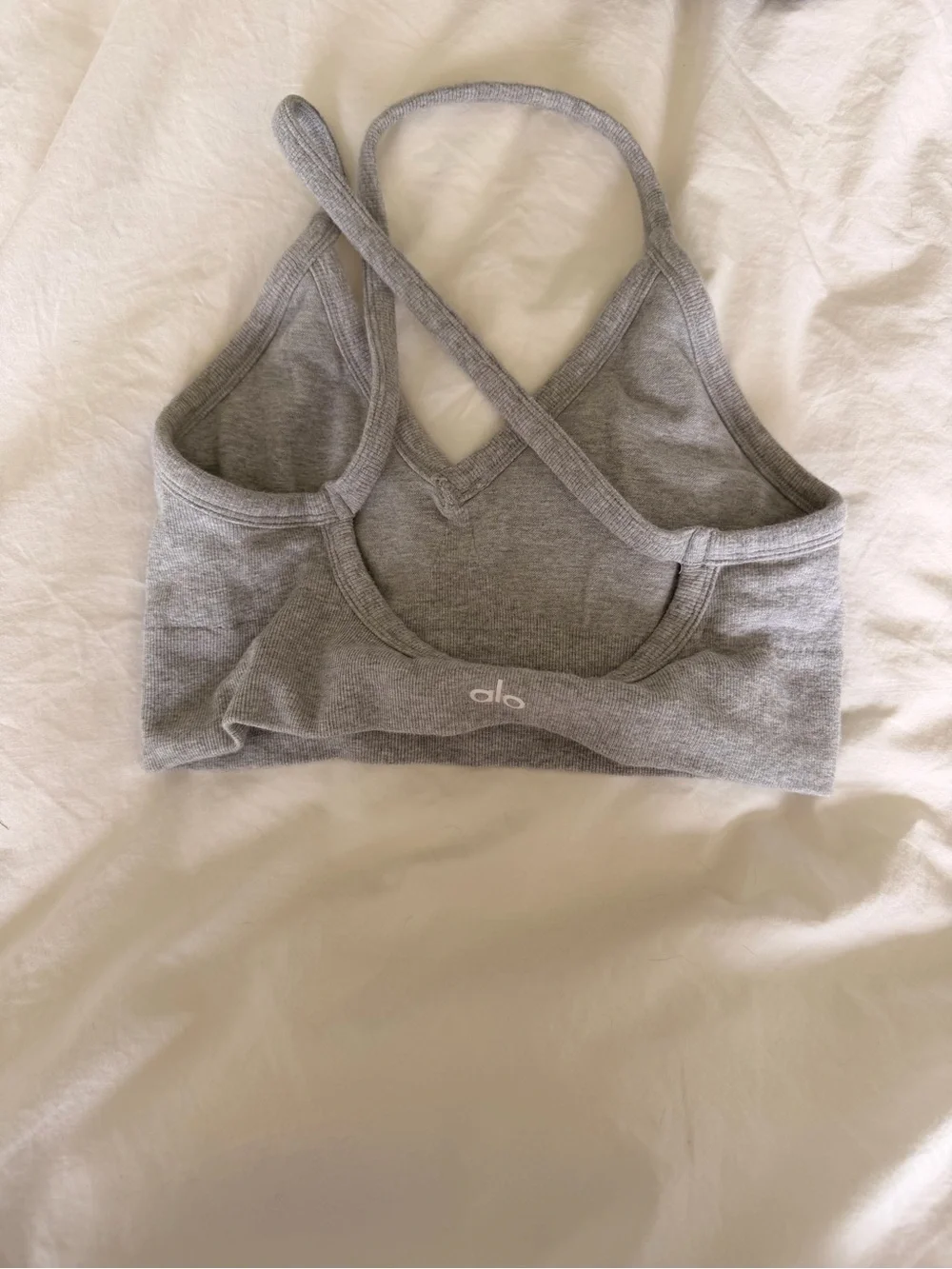 ALO Yoga Seamless Ribbed Low Back Bra - Picture 2 of 2